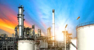 pressure transmitters for hydrocarbon applications